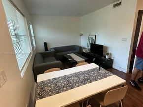 7025 Rue Granville, Miami Beach FL 33141