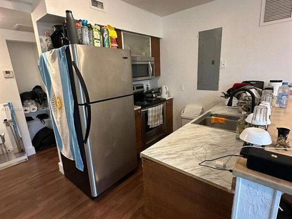 7025 Rue Granville, Miami Beach FL 33141