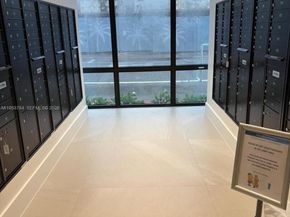 2829 Indian Creek Dr 603, Miami Beach FL 33140