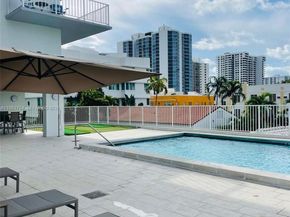 2829 Indian Creek Dr 603, Miami Beach FL 33140