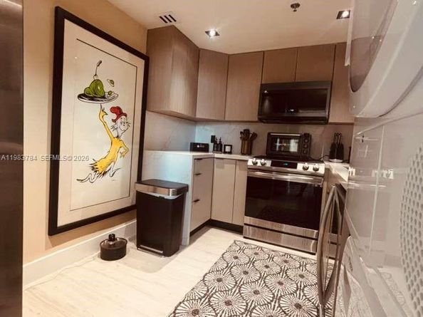 2829 Indian Creek Dr 603, Miami Beach FL 33140