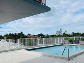 2829 Indian Creek Dr 603, Miami Beach FL 33140