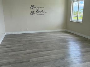 1418 Lantana Dr, Weston FL 33326