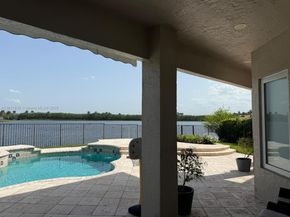 1418 Lantana Dr, Weston FL 33326