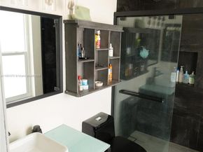 3215 SW 2nd Ct, Deerfield Beach FL 33442