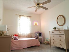 3215 SW 2nd Ct, Deerfield Beach FL 33442