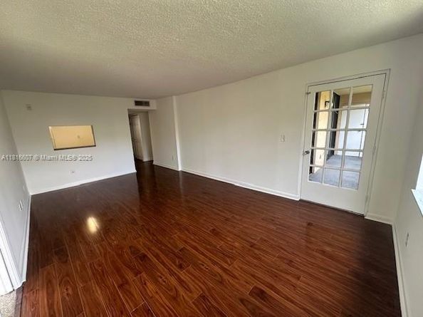 14611 N Kendall Dr 309L, Miami FL 33186