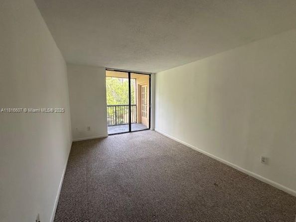 14611 N Kendall Dr 309L, Miami FL 33186