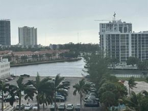 3725 S Ocean Dr 715, Hollywood FL 33019