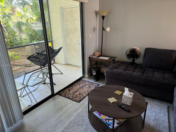 11329 Royal Palm Blvd C1, Coral Springs FL 33065