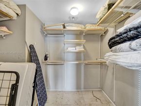 2600 E Hallandale Beach Blvd T3201, Hallandale Beach FL 33009