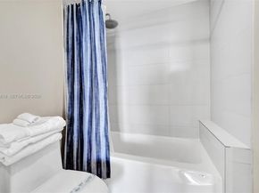 2600 E Hallandale Beach Blvd T3201, Hallandale Beach FL 33009