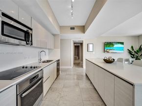 2600 E Hallandale Beach Blvd T3201, Hallandale Beach FL 33009