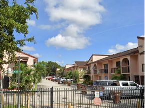 5261 W 25th Ct 904, Hialeah FL 33016