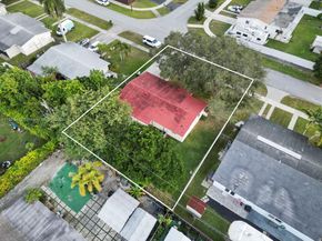 1562 NW 8th Ave, Homestead FL 33030