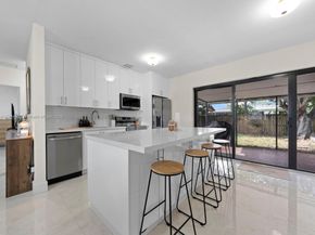 1562 NW 8th Ave, Homestead FL 33030