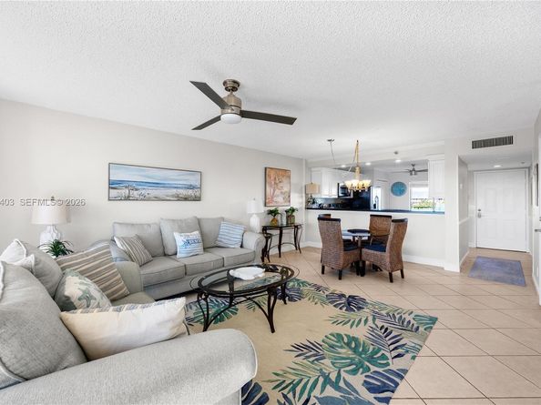 275 Palm Ave A407, Jupiter FL 33477