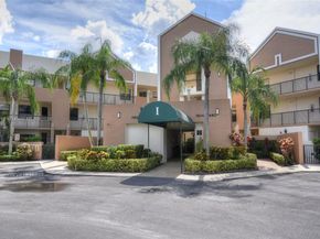 7632 Fairfax Dr 7632, Tamarac FL 33321