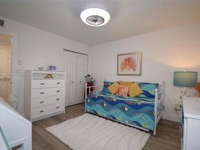 7632 Fairfax Dr 7632, Tamarac FL 33321