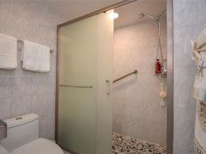 7632 Fairfax Dr 7632, Tamarac FL 33321