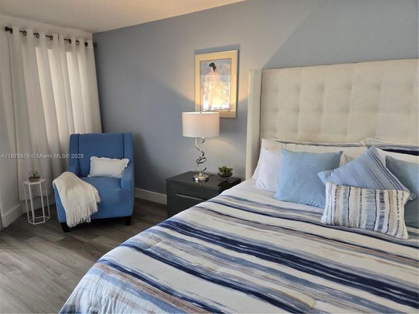 7632 Fairfax Dr 7632, Tamarac FL 33321