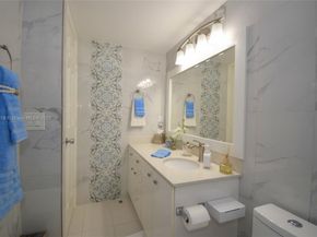 7632 Fairfax Dr 7632, Tamarac FL 33321