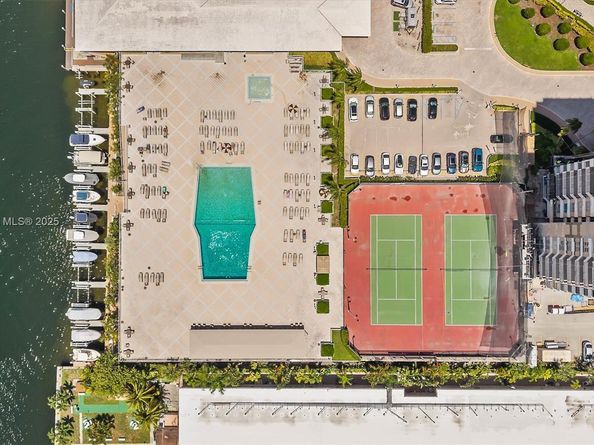 1965 S Ocean Dr 3L, Hallandale Beach FL 33009