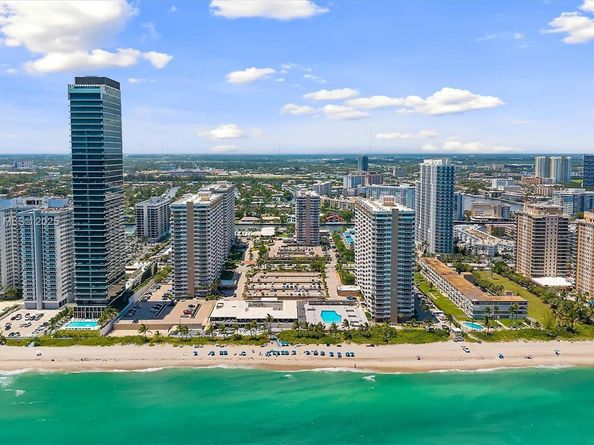1965 S Ocean Dr 3L, Hallandale Beach FL 33009