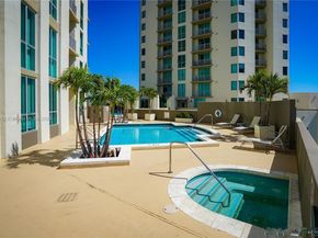 9066 SW 73rd Ct 2110, Miami FL 33156