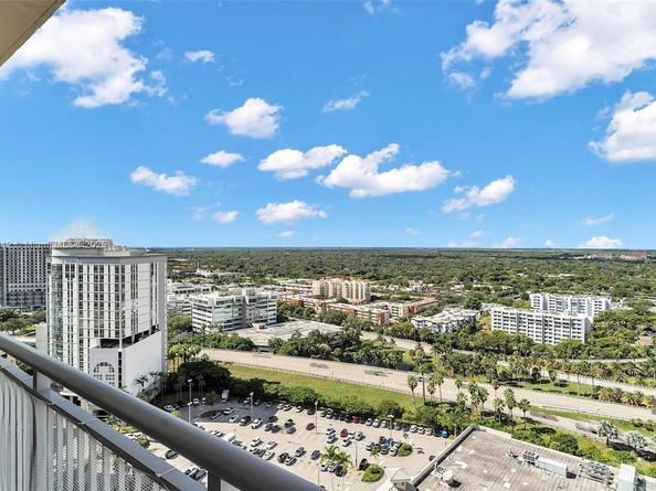 9066 SW 73rd Ct 2110, Miami FL 33156