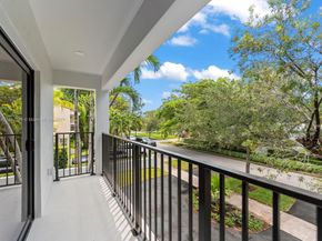 1019 Venetia Ave, Coral Gables FL 33134
