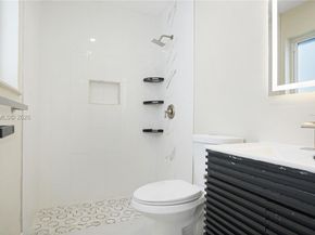 8651 NW 24th St, Sunrise FL 33322