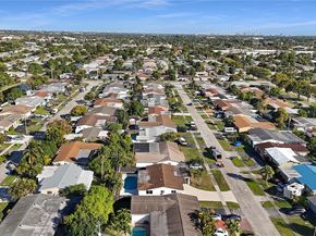 8651 NW 24th St, Sunrise FL 33322