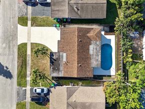 8651 NW 24th St, Sunrise FL 33322