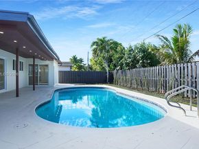 8651 NW 24th St, Sunrise FL 33322