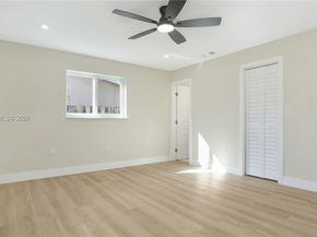 8651 NW 24th St, Sunrise FL 33322