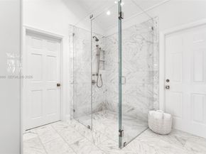 6675 Roxbury Ln, Miami Beach FL 33141