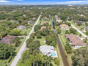 11811 NW 5th Ct, Plantation FL 33325