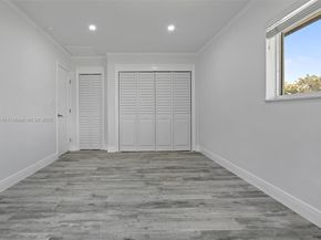 11811 NW 5th Ct, Plantation FL 33325