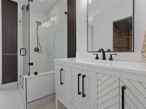 11811 NW 5th Ct, Plantation FL 33325