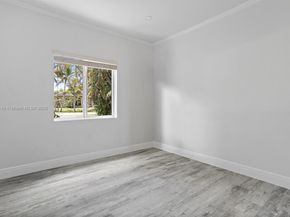 11811 NW 5th Ct, Plantation FL 33325