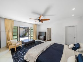 3220 Chase Ave, Miami Beach FL 33140