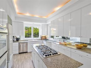 3220 Chase Ave, Miami Beach FL 33140