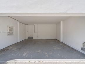 3220 Chase Ave, Miami Beach FL 33140