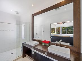 3220 Chase Ave, Miami Beach FL 33140