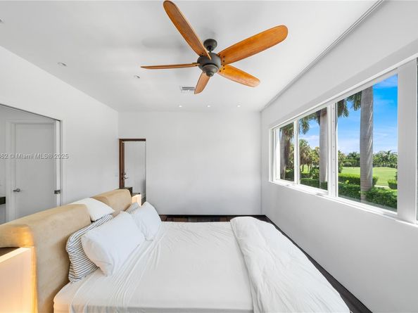 3220 Chase Ave, Miami Beach FL 33140