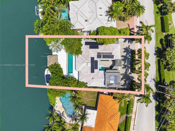 3220 Chase Ave, Miami Beach FL 33140