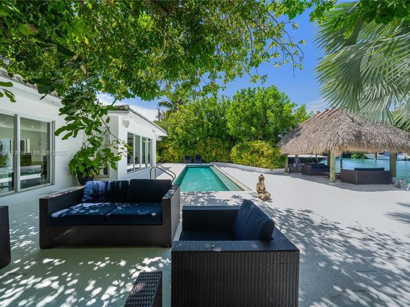 3220 Chase Ave, Miami Beach FL 33140