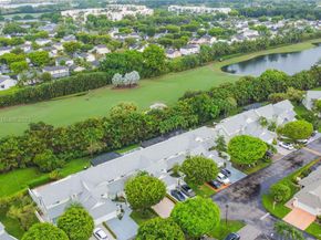 9929 NW 49th Ter, Doral FL 33178