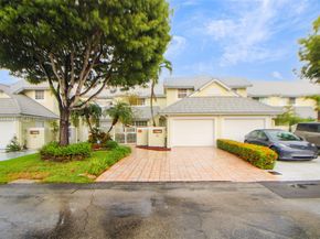 9929 NW 49th Ter, Doral FL 33178